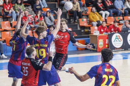 Imagen del partido entre el UBU San Pablo Burgos 2031 y el Barça Athlètic.