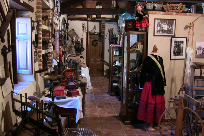 El museo rural palentino que late contra el olvido. El Museo Etnográfico 'La Calceta' en Santa Olaja de la Vega.