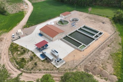 Imagen de a EDAR que presta servicio a las localidades de Cardeñajimeno y San Medel y al Parque Tecnológico cuando se instalen empresas.