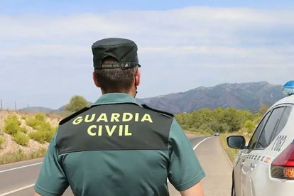 Archivo - Agente de la Guardia Civil.