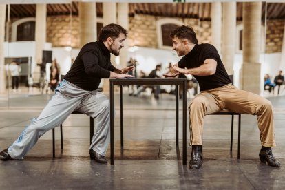 Los hermanos vallisoletanos Diego y Hugo Aguilar estrenan su espectáculo en el Festival Flamenco de Jerez.