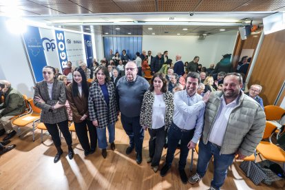 Acto público del PP, en la sede de Burgos, para hablar de Sanidad.