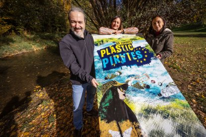Antonio Canepa, Patricia de la Fuente y Virginia Fuenteslideran el proyecto Plastic Pirates-Go Europe.
