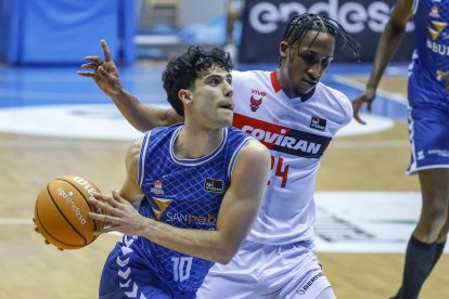 Corbalán, durante el partido contra Granada.