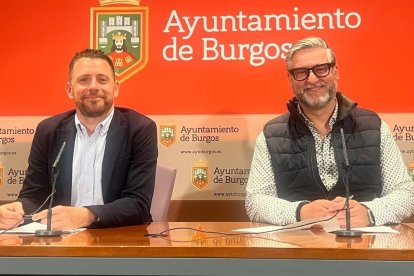 Josué Temiño y Julián Vesga, concejales del PSOE en el Ayuntamiento de Burgos.