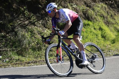 Mario Aparicio será uno de los escaladores morados en Eslovenia.