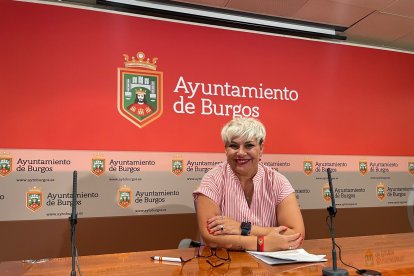 Milagros del Campo, concejal de Servicios Sociales.