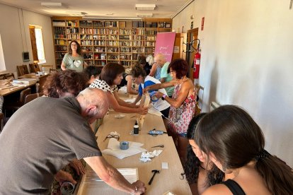 Imagen del primer taller desarrollado en Fuentespina