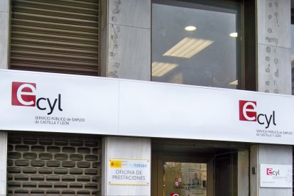 Archivo - Una oficina del Ecyl.