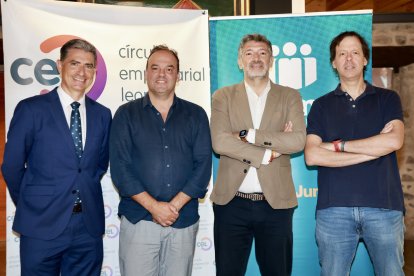 El economista José Carlos Diez imparte la conferencia ‘León en la era de la inteligencia artificial’, organizada por el Círculo Empresarial Leonés.