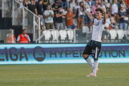 David González celebra el gol de la victoria.
