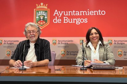 José María Romo y Aronici Castillo.