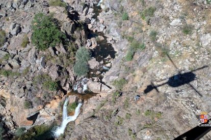 Rescatados Dos Senderistas En La Ruta De Los Cañones Del Río Tera, En Galende (Zamora).