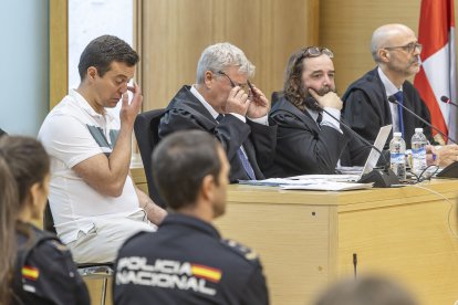 Javier Lázaro Hernando, en la Audiencia Provincial, durante el juicio por la muerte de su suegro.
