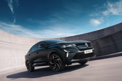 Renault abre en España los pedidos del Rafale hypnotic, con precios desde 47.070 euros.
