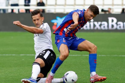 Grego Sierra, durante el partido contra el Eldense.