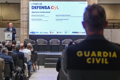 Inauguración del primer Foro de Defensa de Castilla y León ‘Una oportunidad para diversificar la economía’