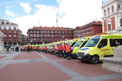Archivo - Ambulancias de transporte sanitario. Foto de archivo.