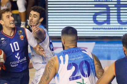 El equipo de Ocampo remonta ante Cáceres en El Plantío.