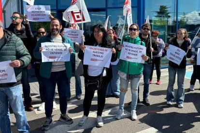Los trabajadores de Lidl piden más medios y menos traslados forzosos