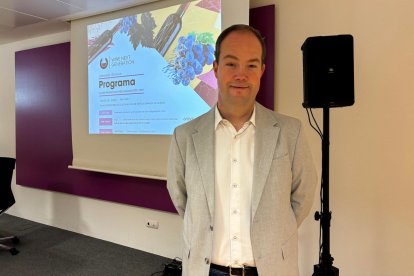 Óscar Martínez, del equipo comercial de Arsys Cloud Solutions Inside Sales