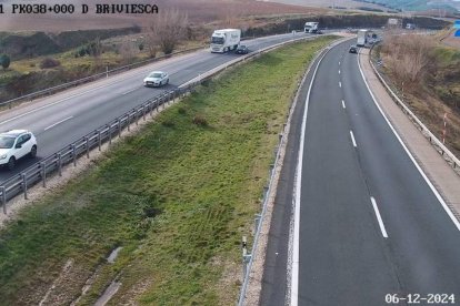 Tráfico escaso ayer por la mañana en la antigua autopista AP-1 a la altura de Briviesca.