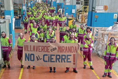 Villaverde también respalda la manifestación contra el taller de Remolcado