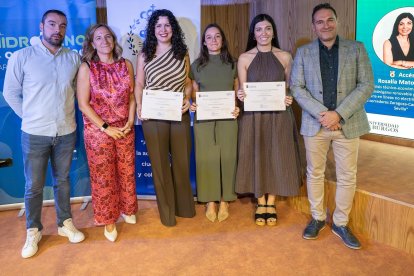 El encuentro reconoció además tres trabajos del Máster en Tecnologías del Hidrógeno de la Universidad de Burgos.