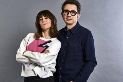 Berto Romero, junto a Eva Ugarte, protagonistas de 'Mira lo que has hecho'.
