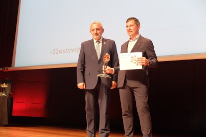 Momento en que Alto de Ontañón recibió el premio al mejor Alta Expresión