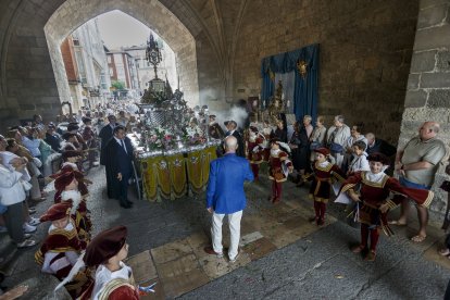 Procesión del Corpus Christi. SANTI OTERO