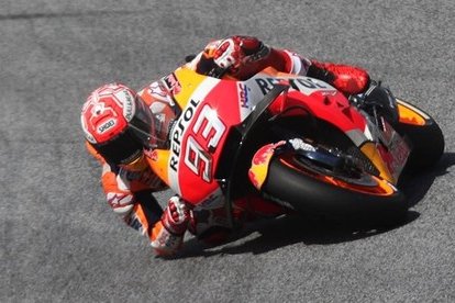 Marc Márquez (Honda), en su vuelta vertiginosa de hoy en la que logró la 'pole'.