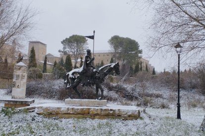 Caleruega cubierta con un manto blanco. L. V.