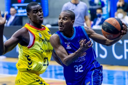 Alex Renfroe, durante un partido de la campaña ya finalizada. SANTI OTERO