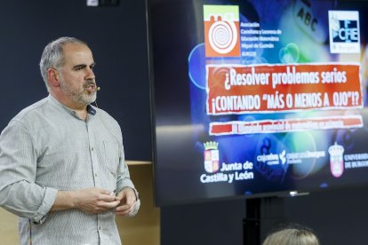 Enrique Hernando, profesor de Matemáticas. SANTI OTERO