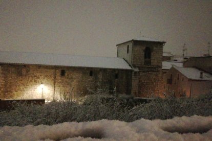 El callejón de las Brujas y la iglesia de Santa Águeda. S. L. C.
