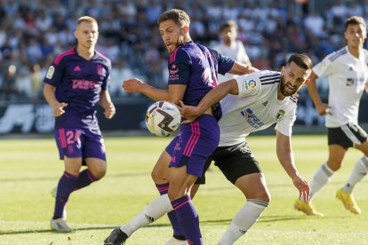 Un tanto de penalti anotado por Bermejo dio los tres puntos al Burgos CF ante el Cartagena. FOTOS: © ECB / SANTI OTERO