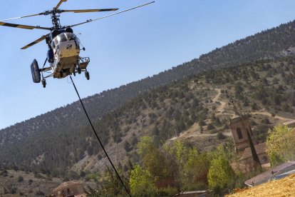Las consecuencias del grave incendio de Quintanilla del Coco. FOTO: SANTI OTERO