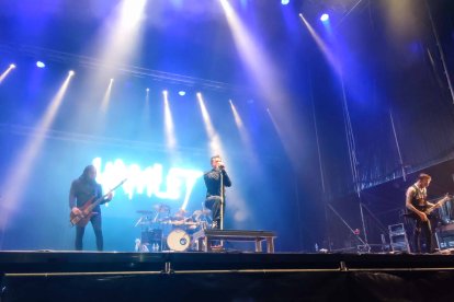 Hamlet en acción desde la plaza Santa Teresa. D. S. M.