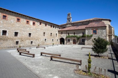 Vista general del monasterio de Nuestra Señora del Espino en Vivar del Cid. TOMÁS ALONSO