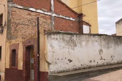Al depender al 100% de Aranda de Duero. el centro de Sinovas está paralizado a falta de que se apruebe el Plan General de Ordenación Urbana