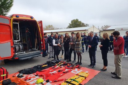 El curso está organizado por la Agencia de Protección Civil y Emergencias y está impartido por instructores expertos del Ministerio del Interior. ECB