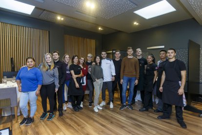 Parte del equipo de La Fábrica. SANTI OTERO