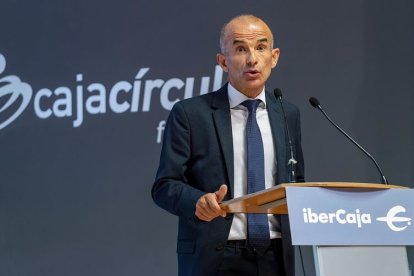 Jornada divulgativa ‘La empresa ante los retos de la sostenibilidad’ organizada por Ibercaja y EL CORREO DE BURGOS. SANTI OTERO
