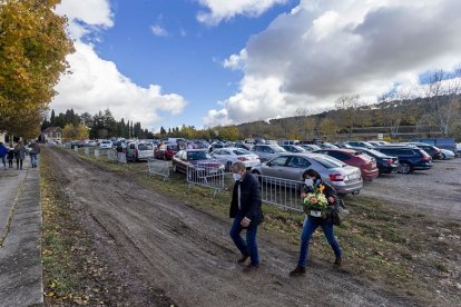 Un día de Todos los Santos en el cementerio de San José de Burgos. SANTI OTERO