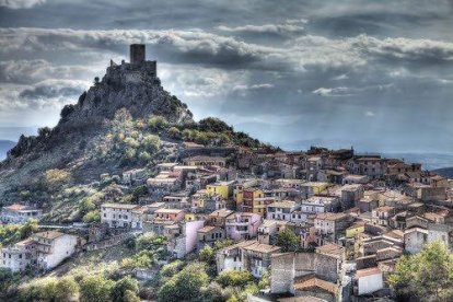 El Burgos más cercano está en Italia. Es el Burgos de Sassari en Cerdeña.