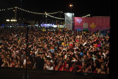 Buen ambiente en la primera noche del Sonorama.  DO RIBERA