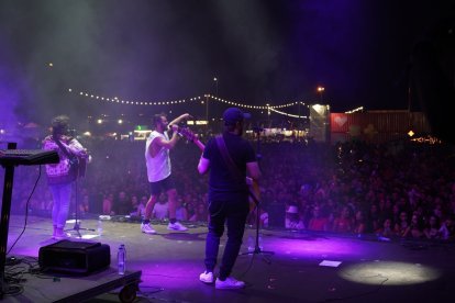 Buen ambiente en la primera noche del Sonorama.  DO RIBERA
