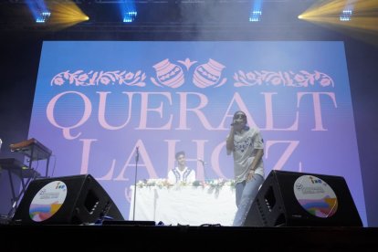 Actuación de Queralt Lahoz.  DO RIBERA