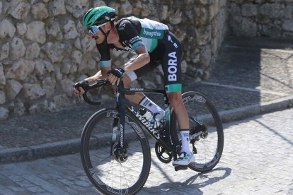 El ganador de la primera etapa escaló las rampas para llegar al Castillo labrándose una ventaja suficiente para colocarse como líder. RAÚL OCHOA